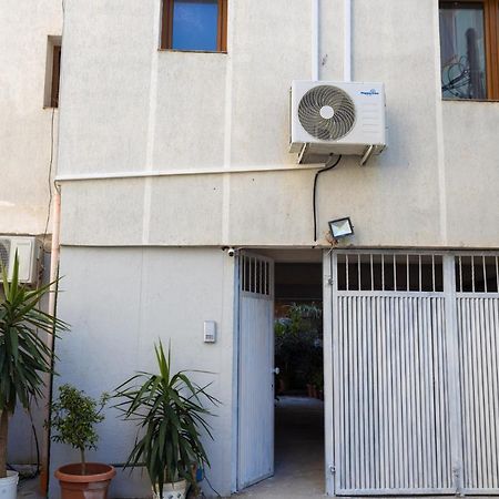 Toni'S Studios Vlorë Eksteriør bilde