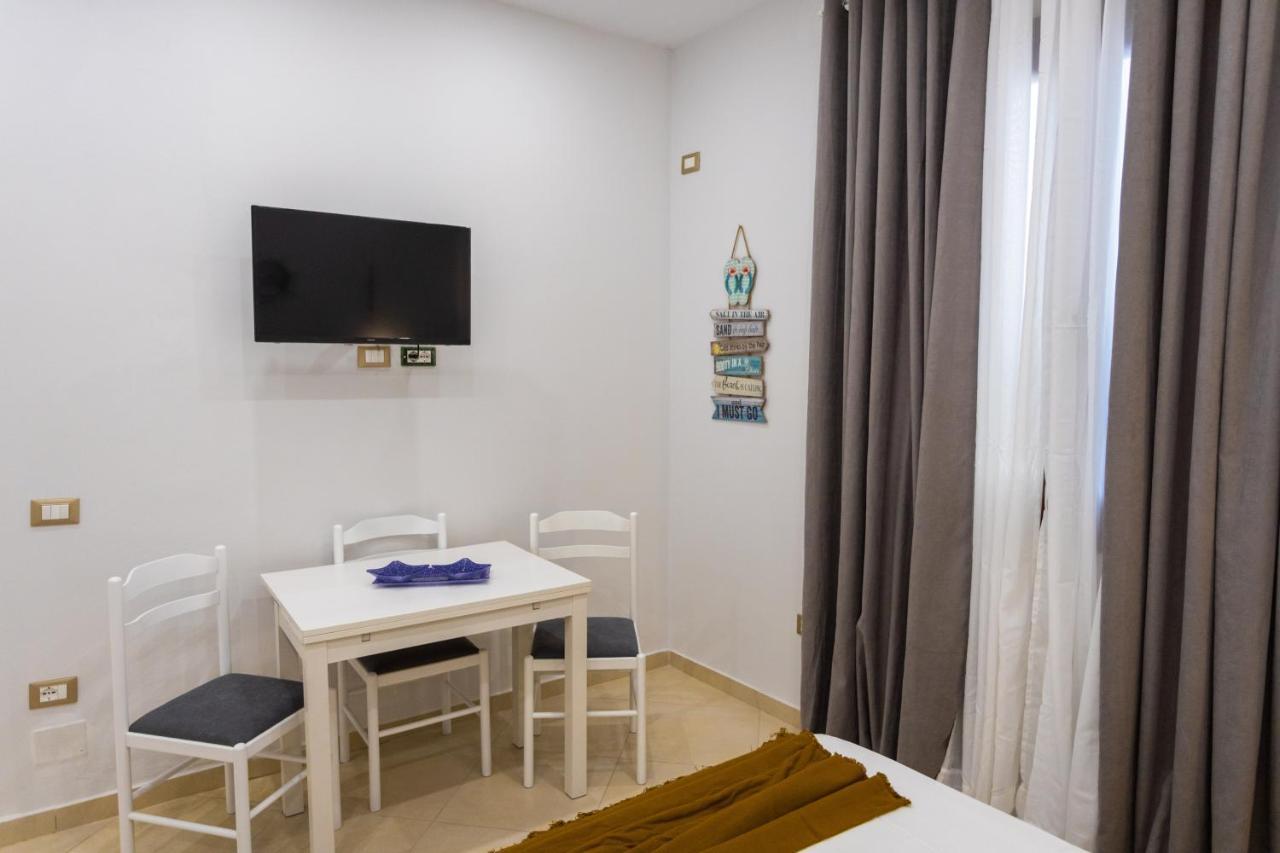Toni'S Studios Vlorë Eksteriør bilde
