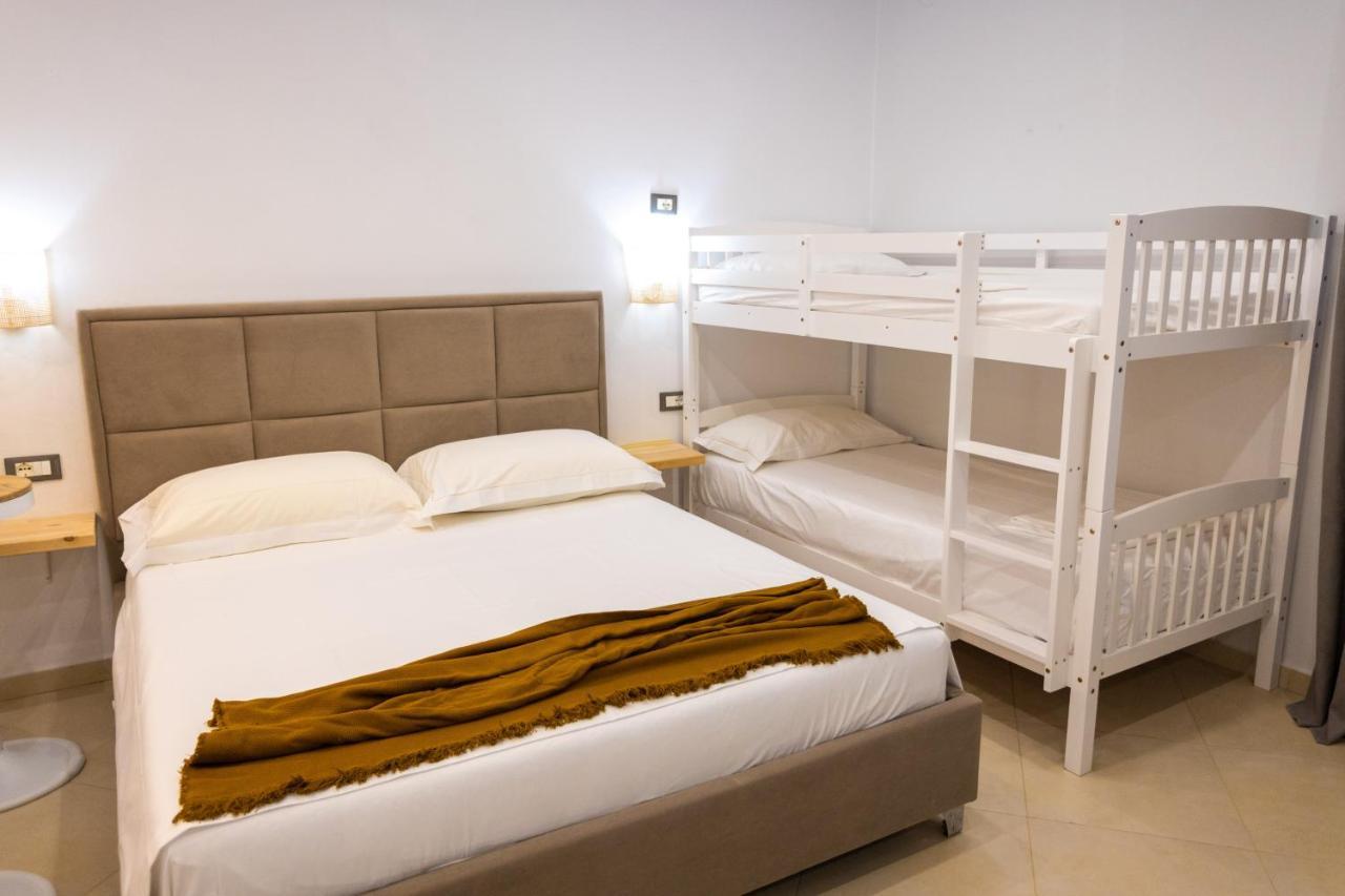Toni'S Studios Vlorë Eksteriør bilde